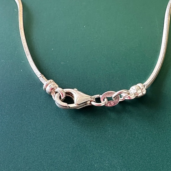 Sterling Silver Joint Heart Necklace .925 - Picture 5 of 5